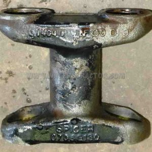 Yoke, Universal Joint, Center Front Axle, MFWD