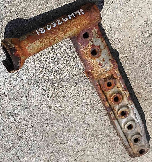 Axle Knee Extension, Right