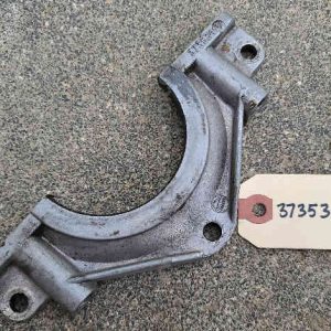 Retainer, Rear Seal