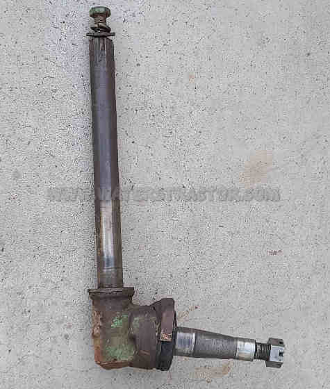 Spindle, Front, RH/LH