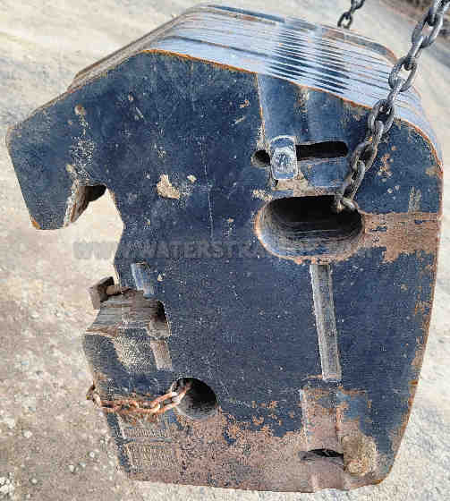 Weight, Front