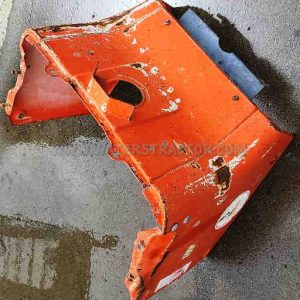 Bonnet, Rear