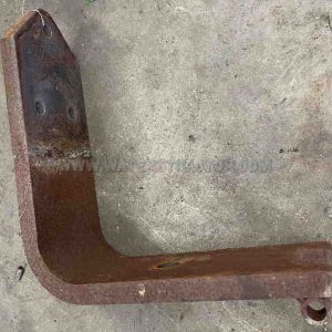 Bracket, RH Cab